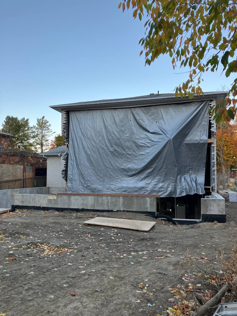 interior and exterior demolition contractors